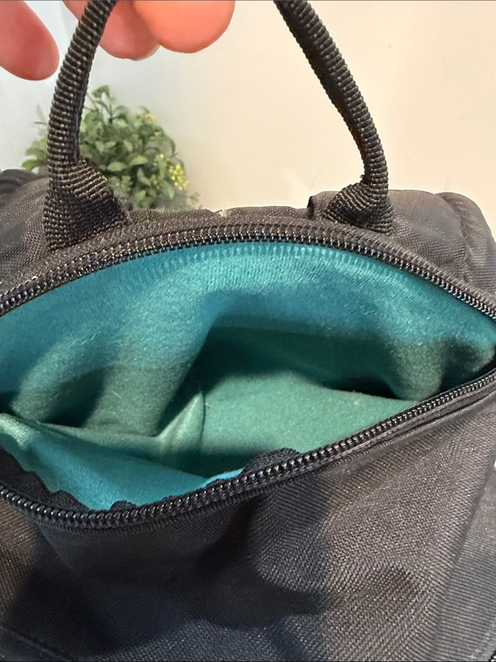 Dakine details 15l